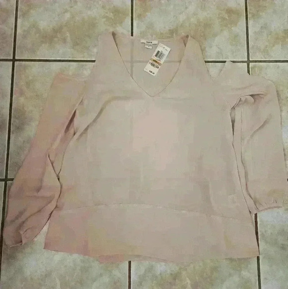 Bar III Tops - NWT BAR III OPEN SHOULDER TOP